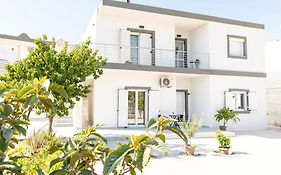 Airvista Apartments